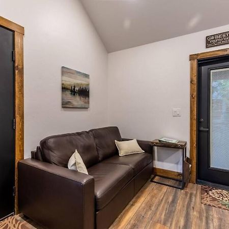Tall Pines A Cozy 1 Bedroom Tiny Cabin Leavenworth Bagian luar foto